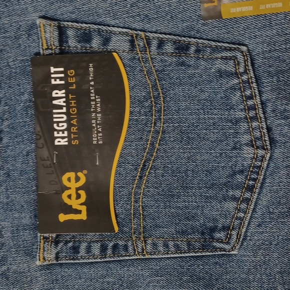 NWT Lee Men's Regular Fit Straight Leg Medium Stonewash Blue Denim Jeans - Picture 11 of 16